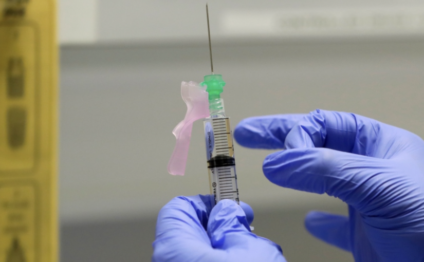 再有10間診所為教育和日託員工預留接種位