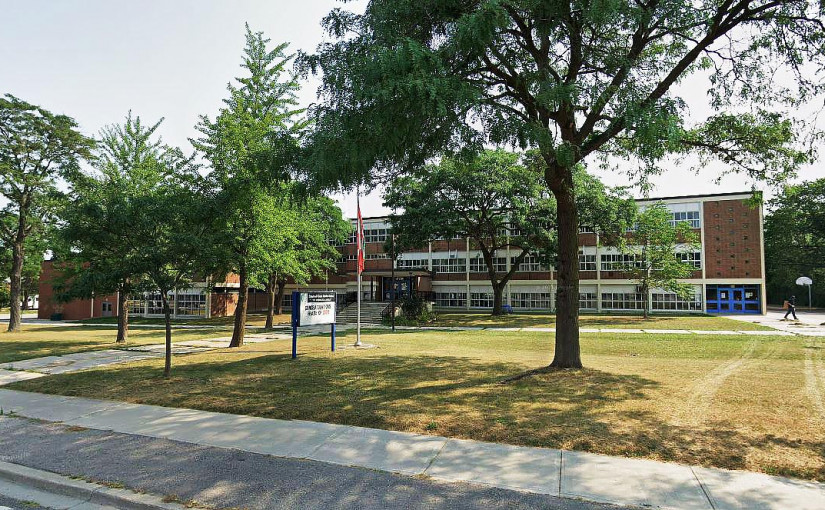 北約克中學2學生展示納粹標誌兼行納粹禮