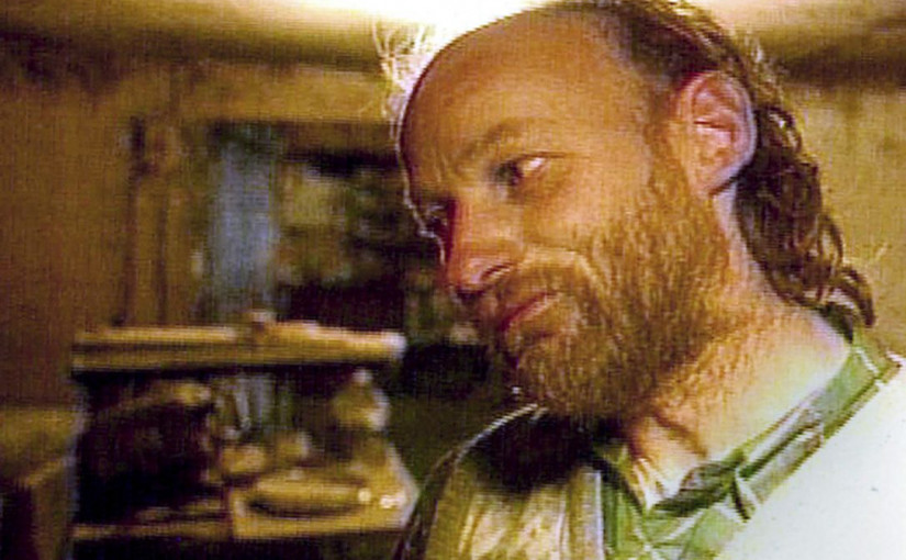 警方20年前的2月6日首度到高貴林港連環殺手皮克頓的豬場蒐證