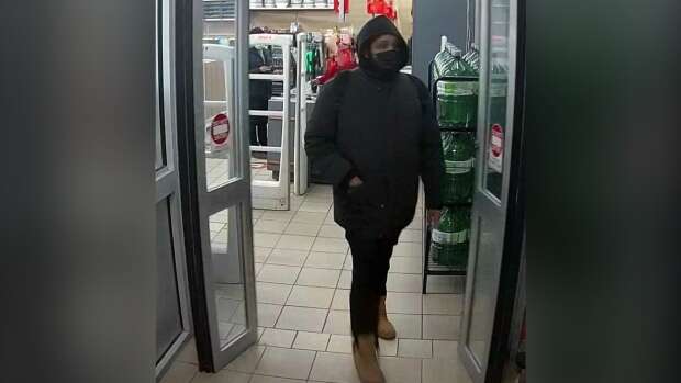 北約克刺人嫌犯仍未落網 警再發監控圖像追緝