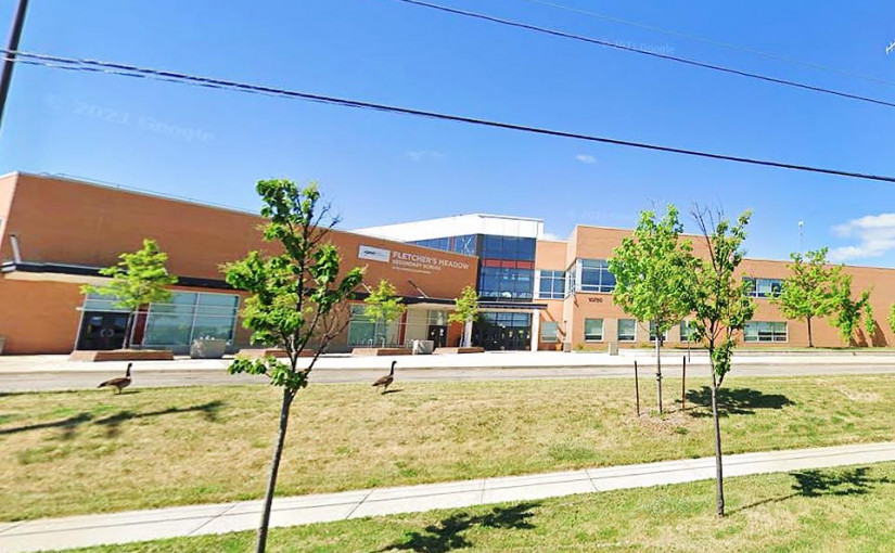 賓頓市Fletcher’s Meadow中學受威脅 全校封鎖