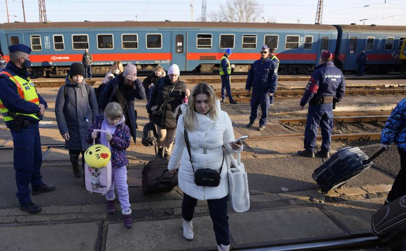 加拿大照顧烏克蘭難民時 有擔心疏忽了阿富汗人