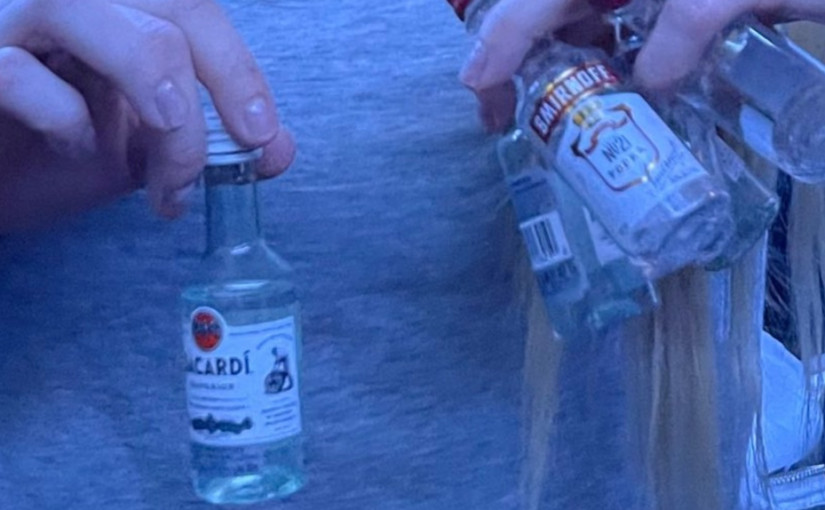 陽翼航空派對事件 六名乘客被罰款