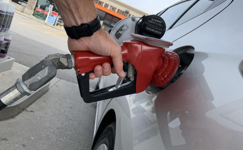 卑詩省退稅110元 抵消高油價對司機的衝擊