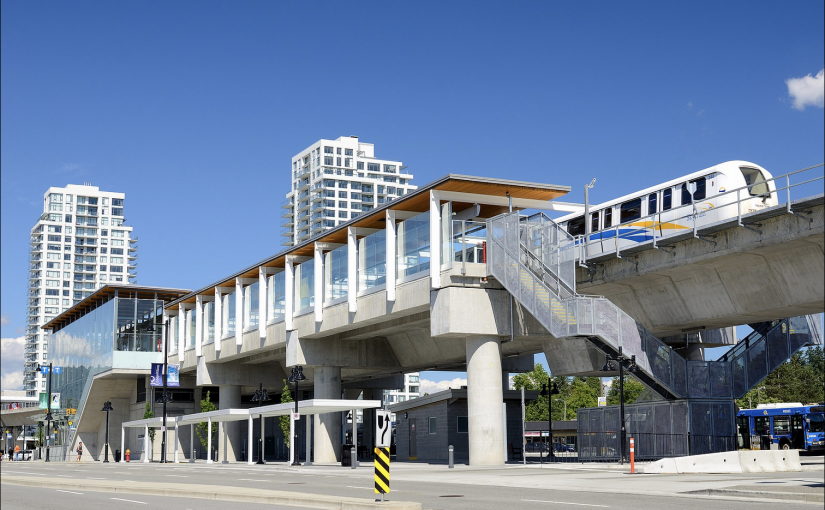 本貴林天車站持刀傷人案 兩青少年被控