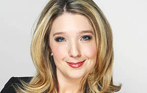 溫市議員鄭慧蘭推動華埠免費泊車