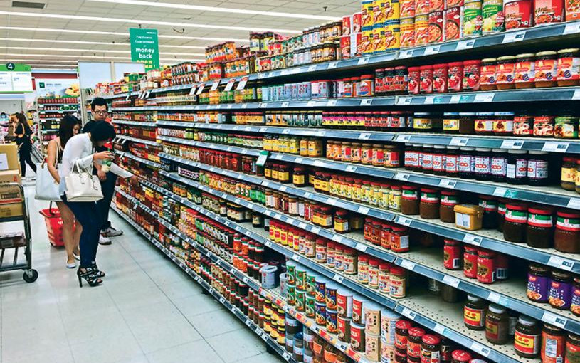 中國疫情嚴峻 不少人工作生活受影響 本地進口商品亦受影響