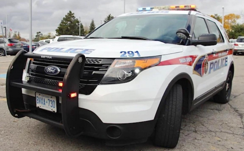 康山2疑兇巴士站等候 巴士停站隨即走上車廂刺傷1男子