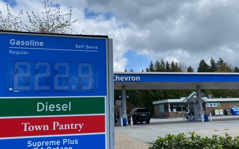 油價飆升 卑詩自由黨籲暫停汽油稅