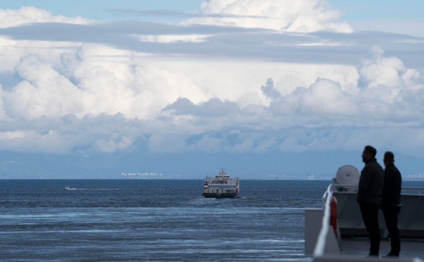 不滿因拒戴口罩遭開罰   卑詩渡輪3乘客入稟法庭