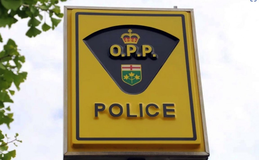 男子無戴頭盔駕駛越野電單車 撞柱後當場死亡