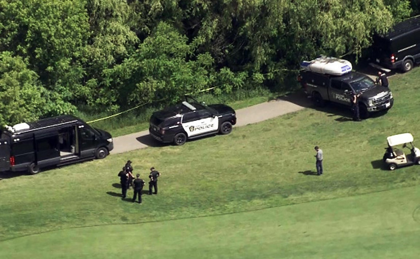 高爾夫球場發現屍體