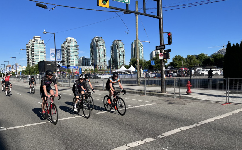 溫哥華大型單車節強勢回歸 國慶前夕吸引大量單車迷