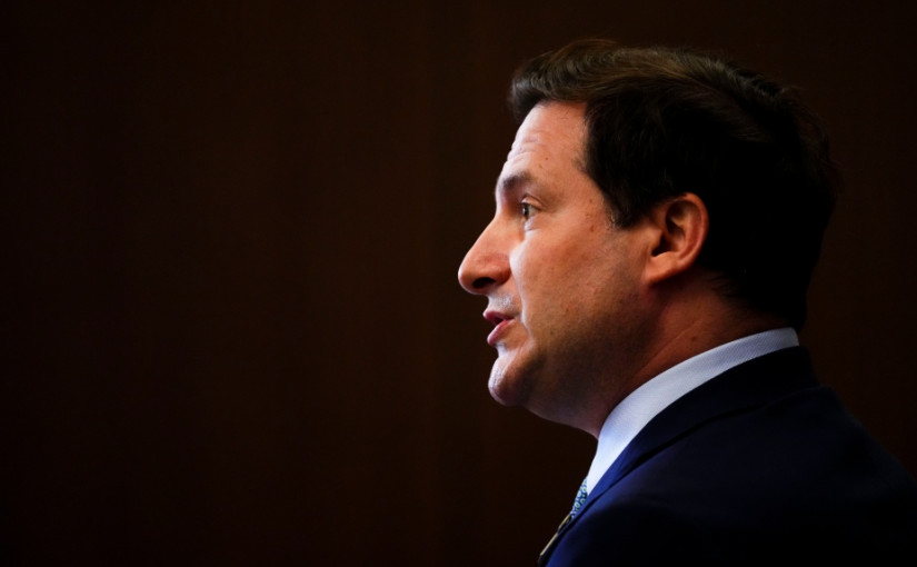 聯邦政府不排除全面禁止手槍