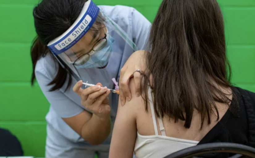 加拿大衛生部批准為16歲和17歲青少年注射輝瑞增強劑