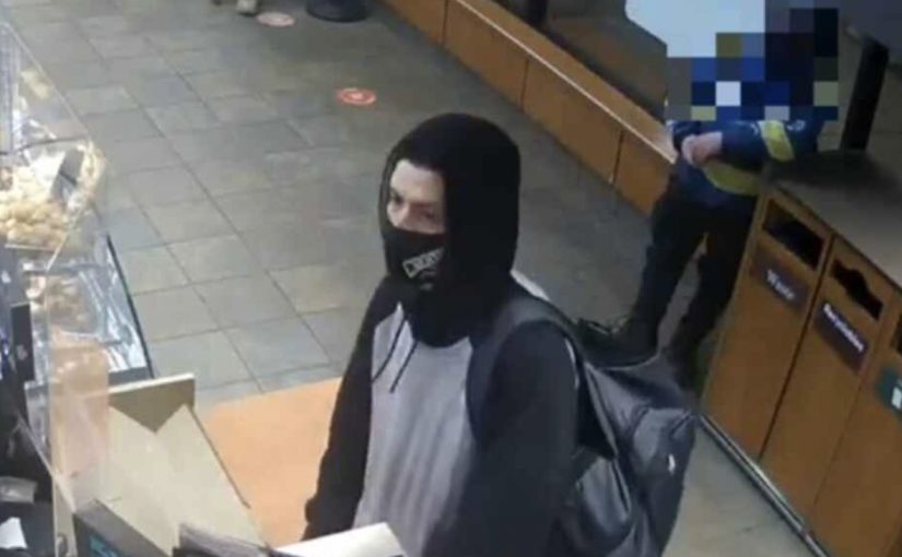 溫市中心咖啡館持刀傷人案  嫌疑人預計下周認罪