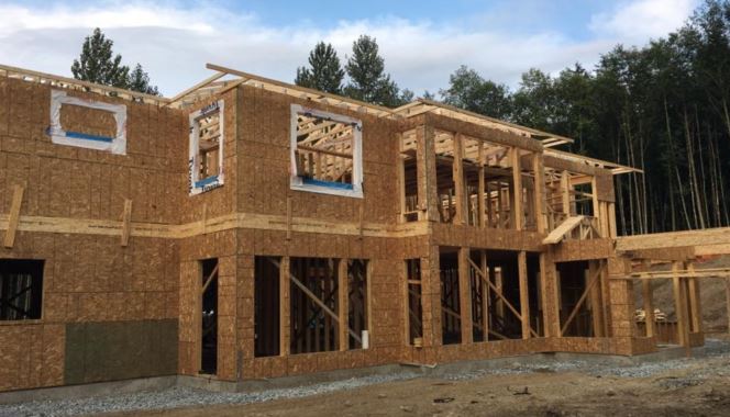 持續違規 卑詩省一建築公司被罰款2.5萬元 負責人被判監14天