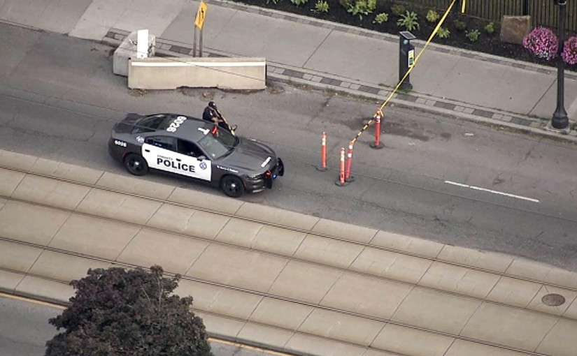 多倫多有汽車撞傷途人後不顧而逃