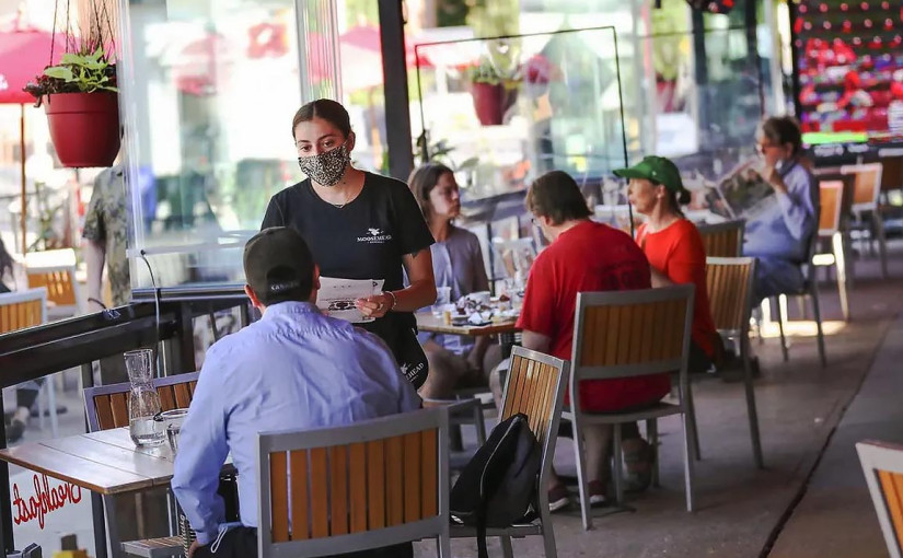 加國6月職位流失4.3萬份 失業率4.9％再創歷來新低