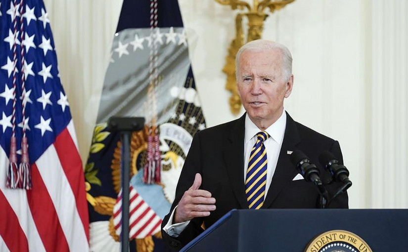 拜登否認經濟衰退 強調美國走正確道路