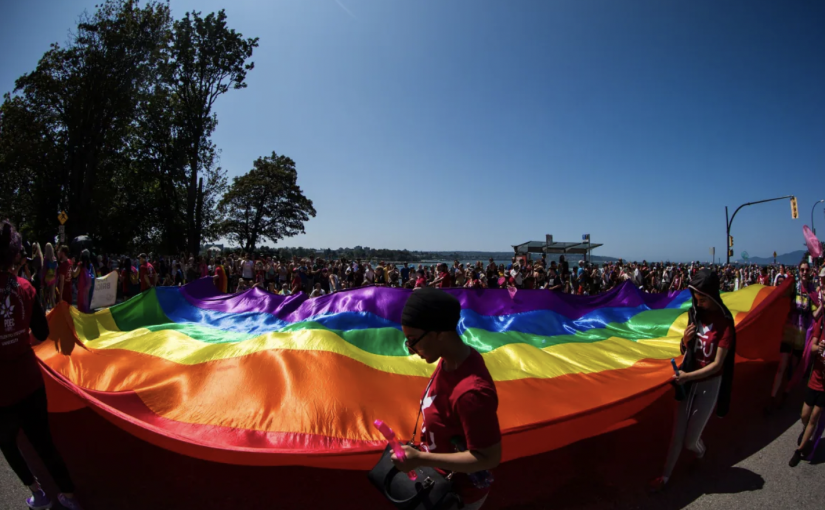 溫哥華「自豪遊行」疫後重啟　星期日舉行料逢熱浪