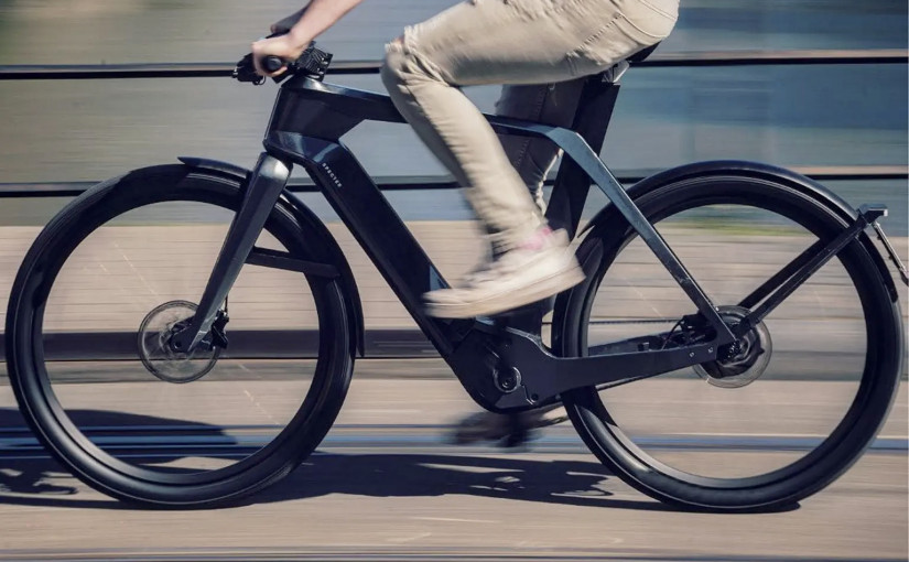 全碳纖架夢幻電動單車  集合高科技最快45mph