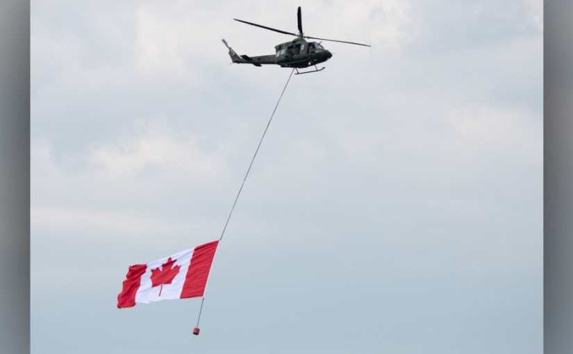 加拿大皇家空軍戰術直升機 為卡加利牛仔節添色彩