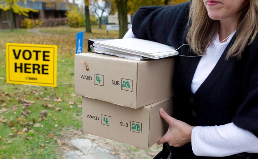 市選投票日招聘1.5萬臨時工 日薪235至425元