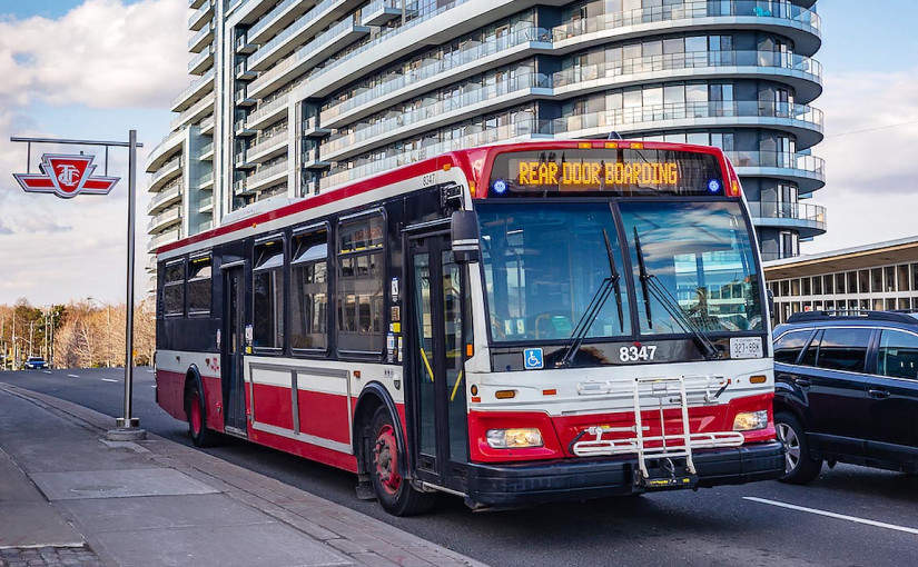 多倫多公車局下周起增服務班次 滿足乘客量大增需求