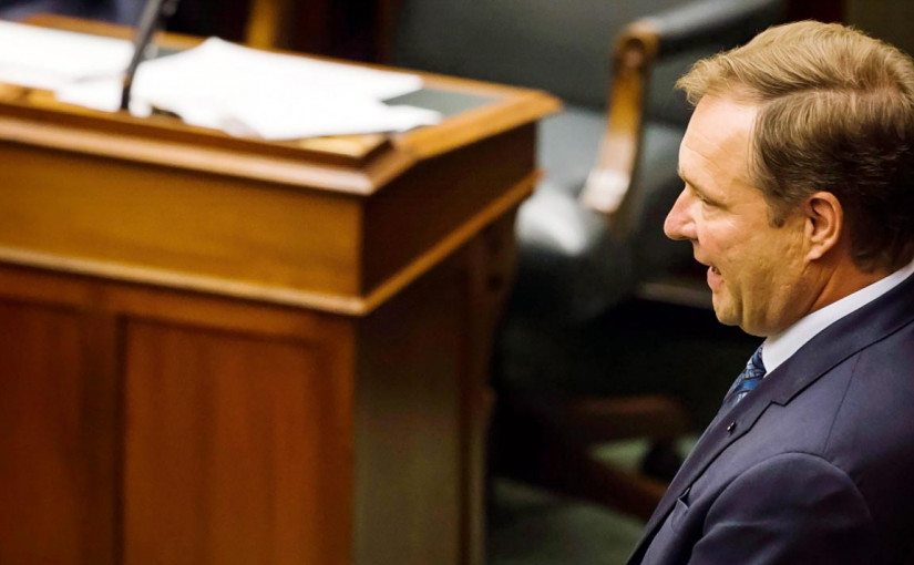 阿諾特再次被選為安省省議會議長