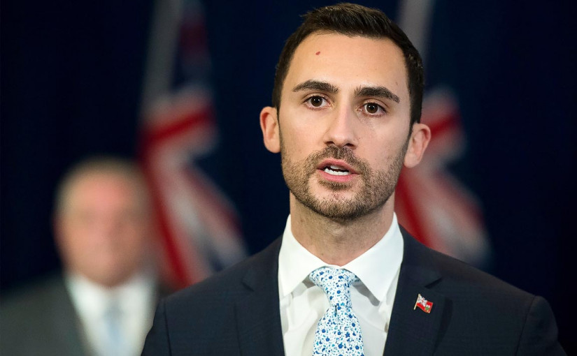 萊切：下周一安省學校正常開放