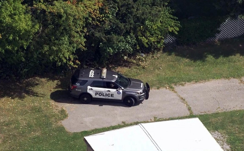 士嘉堡2學校附近發現持槍男 2校暫被封鎖