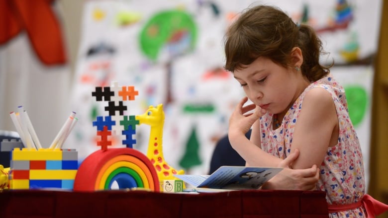 溫哥華市政府在女皇葬禮當日 增加托兒服務供父母選擇