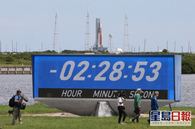 NASA登月火箭再遇颶風拖後腿 11月中前不可能發射