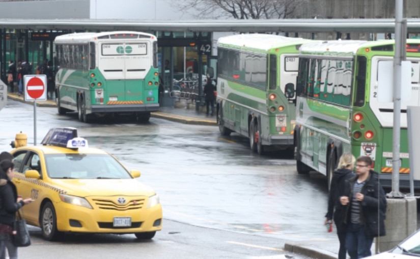 GO Transit提新協議 員工本月不罷工