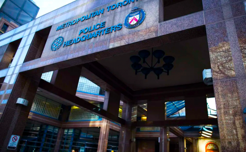 【更新】多倫多一警察涉嫌偷死者豪錶及信用卡 面臨逾10項指控並停職停薪