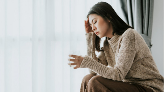 肩頸痛｜便秘頭痛肩頸痛因氣血不通 中醫教2招行氣活血緩解不適