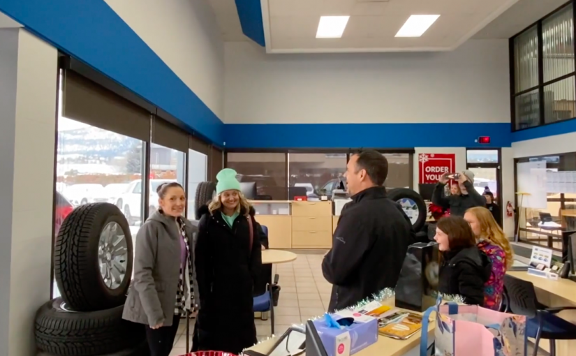 聖誕驚喜！卑詩全年無休單親媽媽獲贈一部汽車