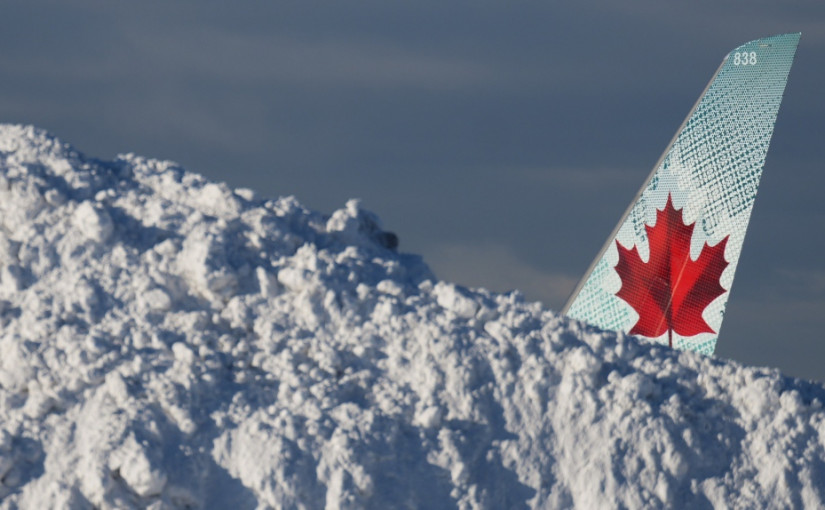 新一輪冬季風暴殺到  溫哥華國際機場幾乎取消所有航班