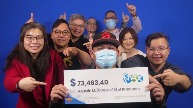 9名銀行職員買至多彩中獎73,000餘元