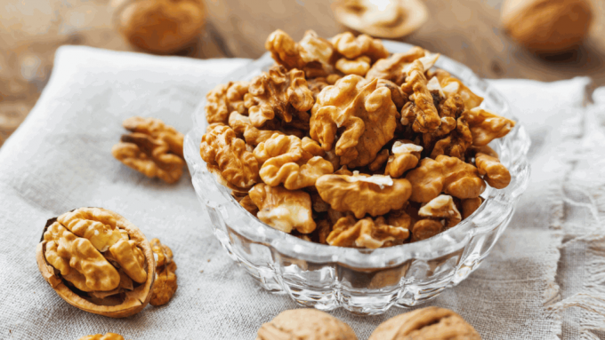 腦退化｜核桃抗氧化力超強 潤膚防腦退化 醫生建議日吃1份量