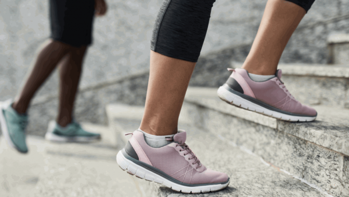 減肥｜懶人瘦身必試 1種走路方式有助減肥減死亡風險