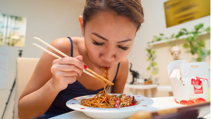 減肥｜食辣可暖身燒脂？ 營養師教5招避高鈉防水腫腎病