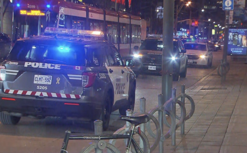 女子在市中心被刺成重傷