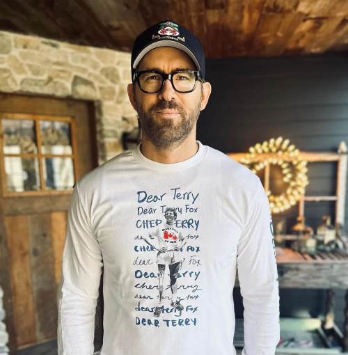 大明星雷諾茲設計Terry Fox Run的紀念衫