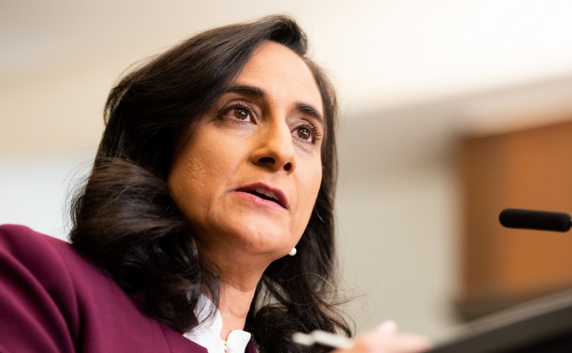 加拿大將購買更多坦克運往烏克蘭