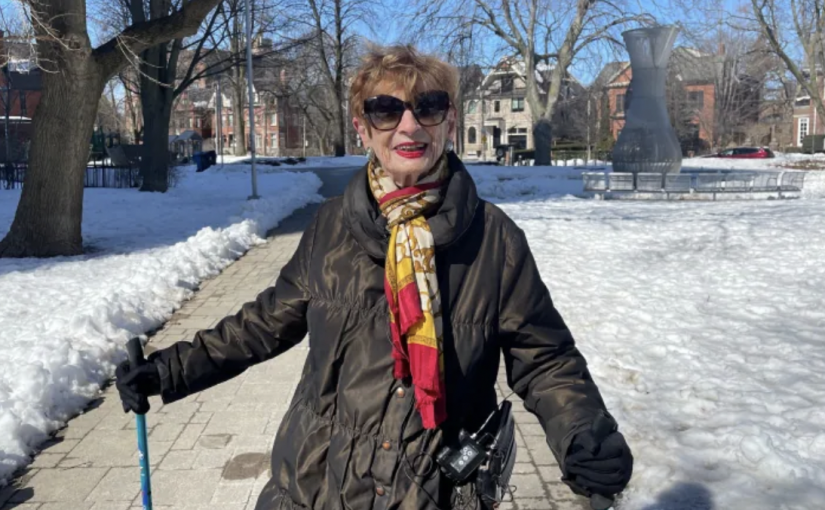 95歲老太公園散步 遭兇猛浣熊抱腿狂咬