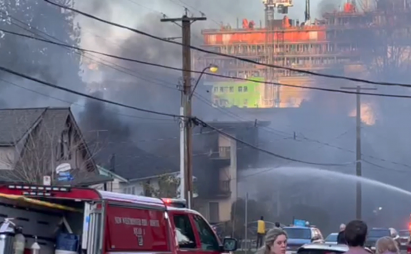 又一火災！新西敏公寓大火 數十人遭殃