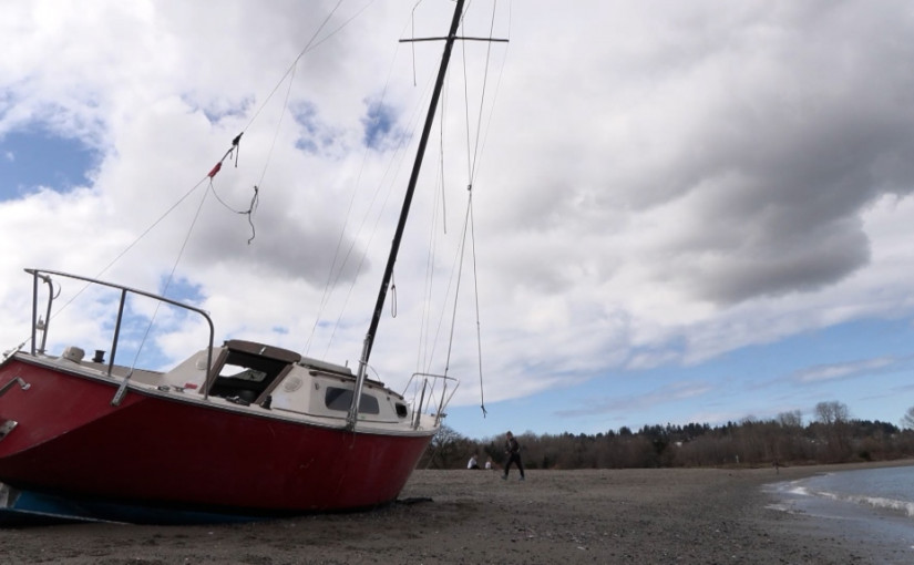 傑里科海灘棄船將被移走  船東迄今仍未現身