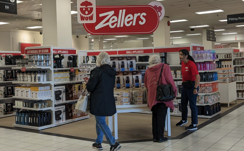 卑詩省四Zellers分店今開業 人流未算墟撼